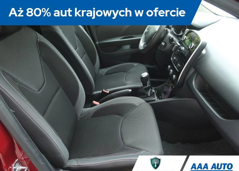 Renault Clio cena 37000 przebieg: 121688, rok produkcji 2018 z Krynki małe 232